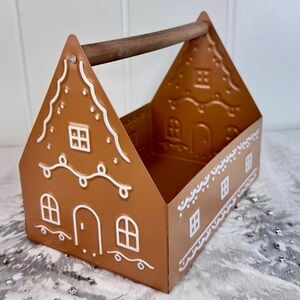 Target Bullseye Playground Christmas Gingerbread House Metal Caddy Basket